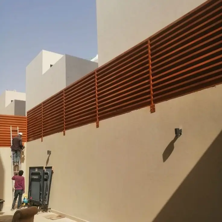 سواتر بلاستيكية