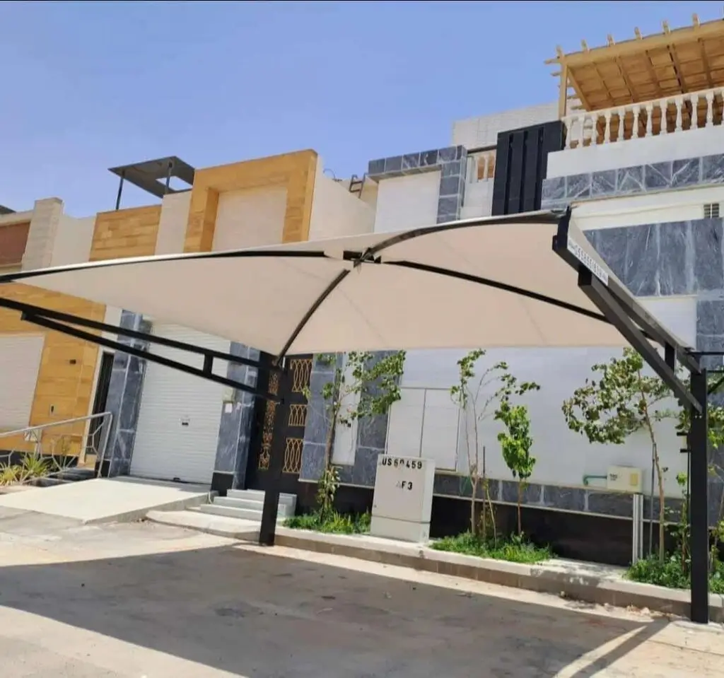 مظلات سيارات